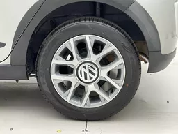 Volkswagen Cross UP