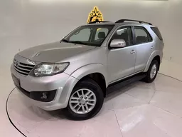 Toyota Hilux SW4