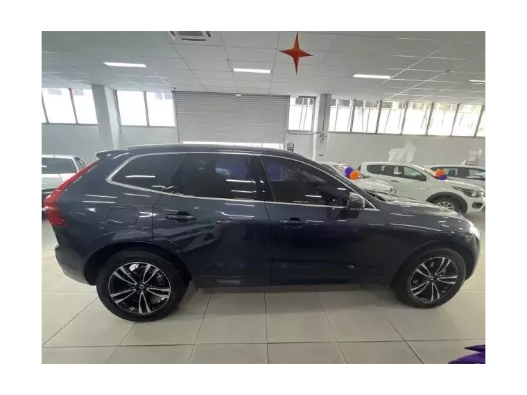 Volvo XC60 Azul 4