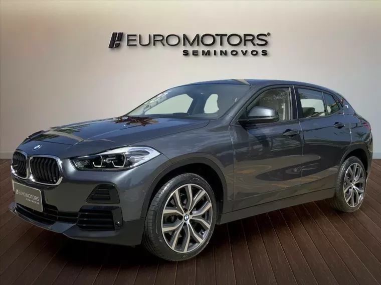 BMW X2 Cinza 7