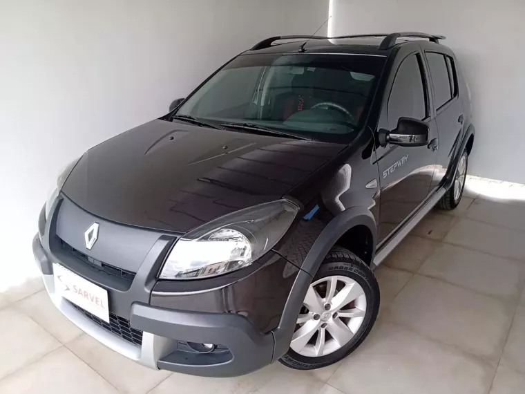 Renault Sandero Preto 9