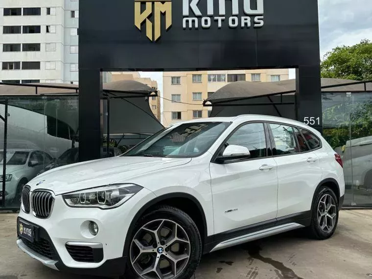 BMW X1 Branco 6