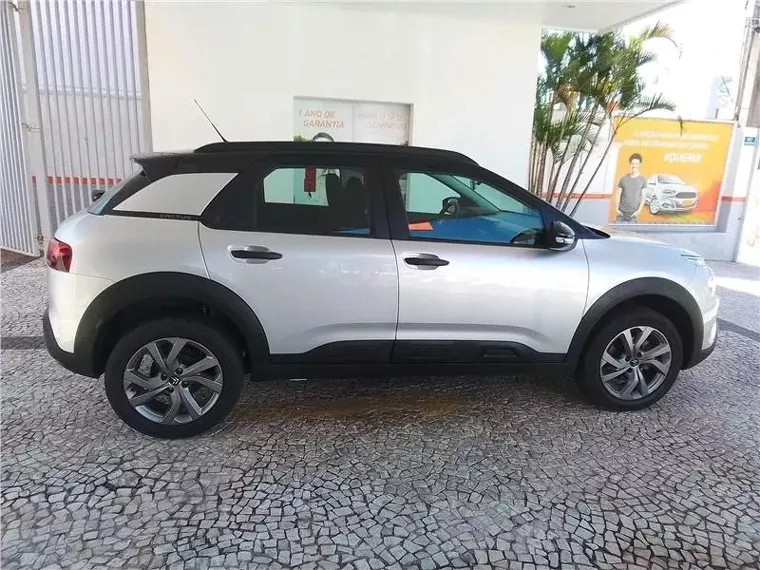 Citroën C4 Cactus Cinza 3