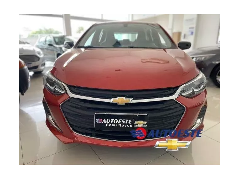 Chevrolet Onix Vinho 5