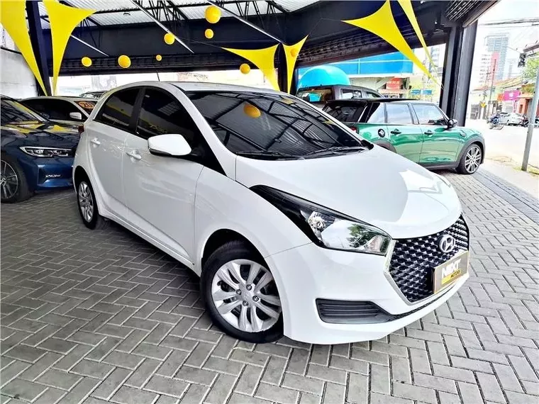 Hyundai HB20 Branco 9