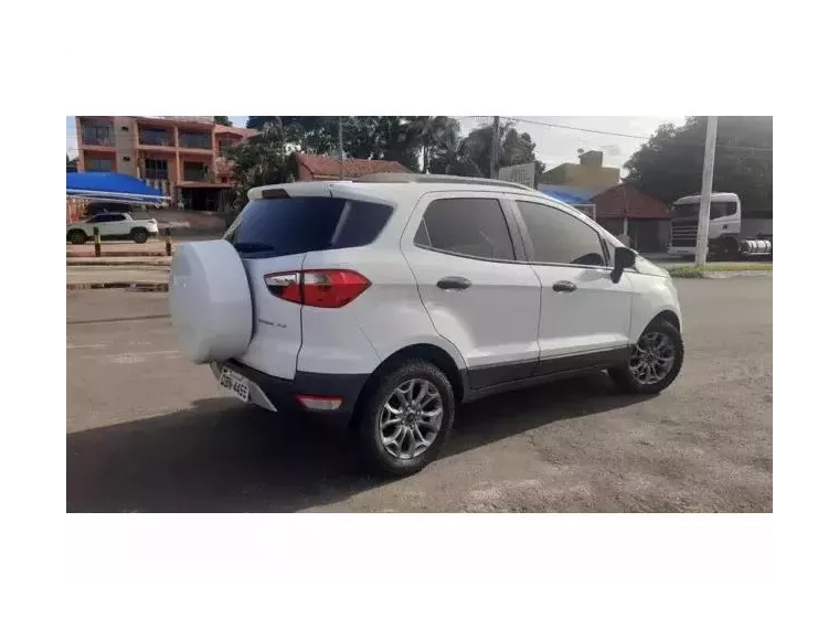 Ford Ecosport Branco 7