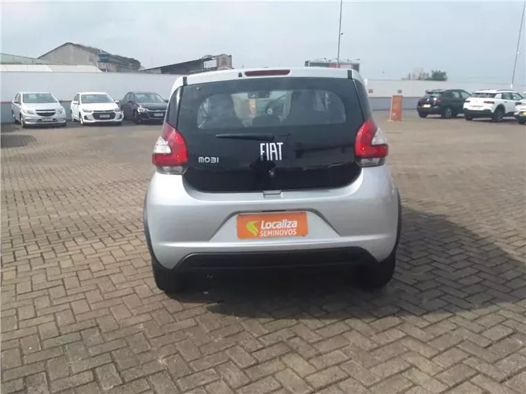 Fiat Mobi Prata 2