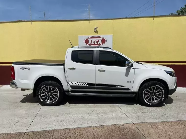 Chevrolet S10 Branco 9