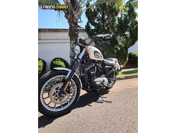 Sportster 883