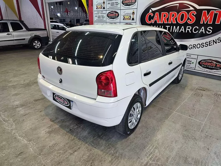 Volkswagen Gol Branco 2