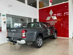 Mitsubishi L200 Triton