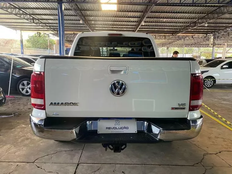 Volkswagen Amarok Branco 2