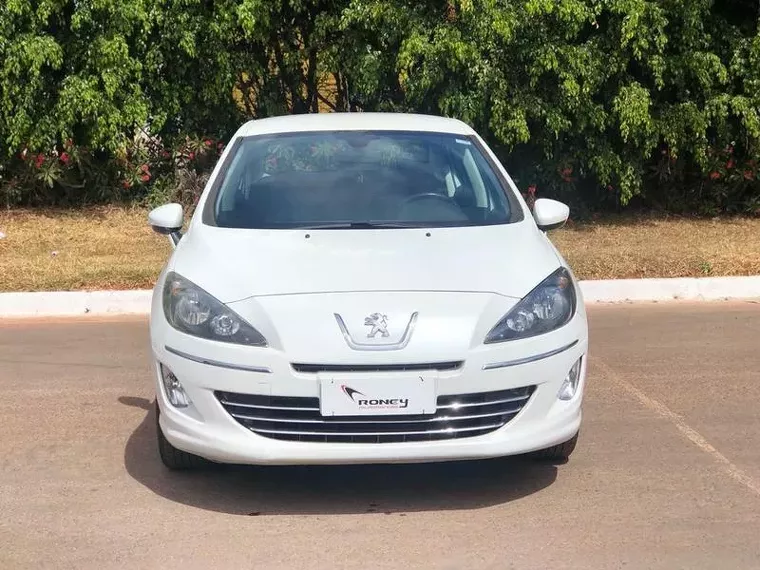 Peugeot 408 Branco 9