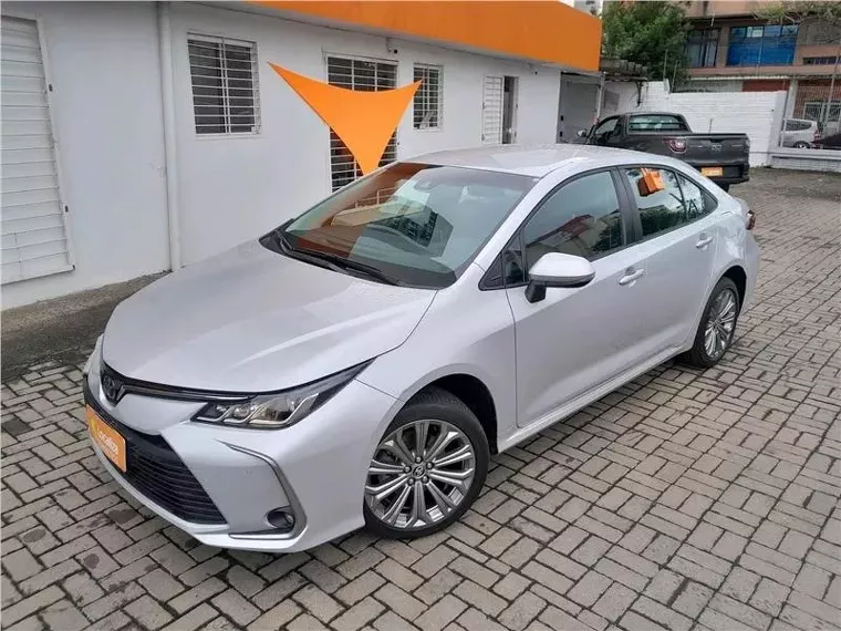 Toyota Corolla Prata 6