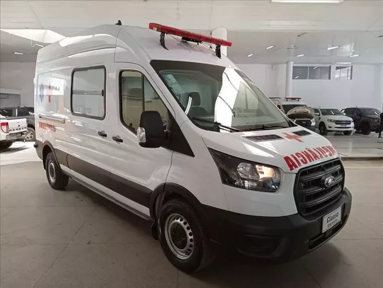 Ford Transit Branco 6