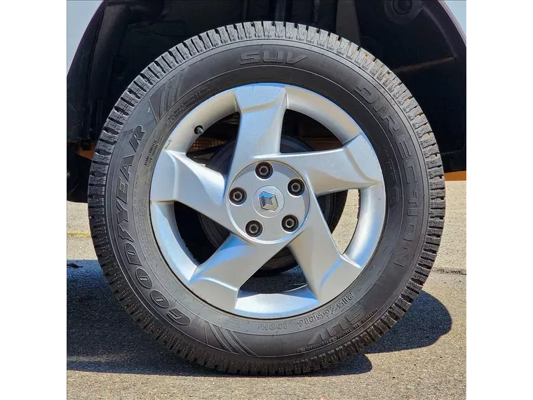 Renault Duster Branco 16