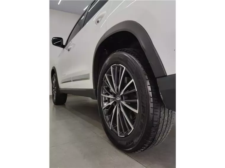 Chery Tiggo 8 Pro Branco 3