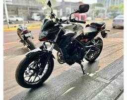 CB 500