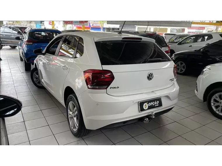 Volkswagen Polo Hatch Branco 9