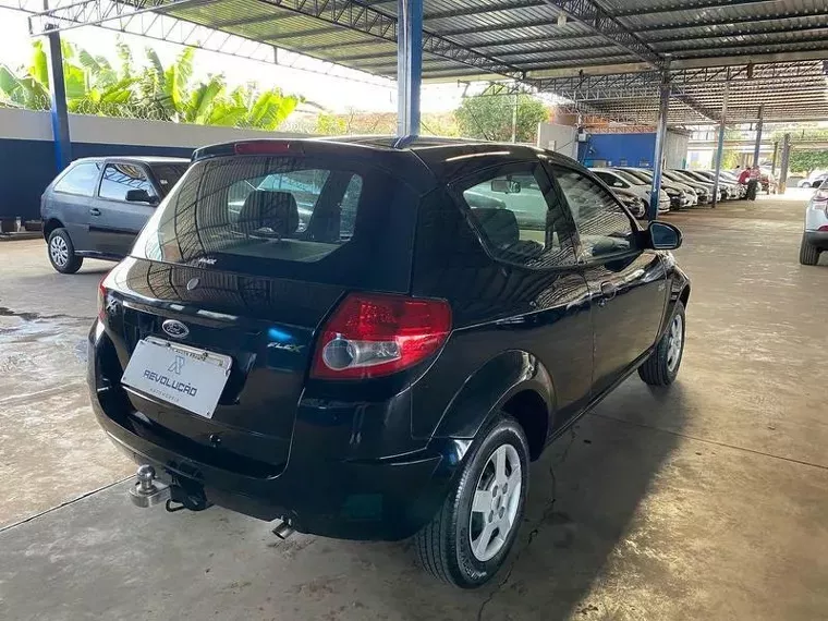 Ford KA Preto 4