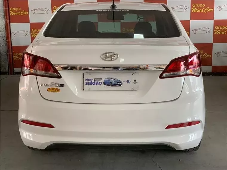 Hyundai HB20S Branco 4