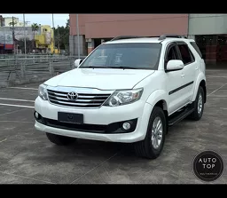 Toyota Hilux SW4