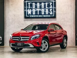 Mercedes-benz GLA 200