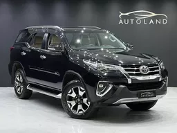 Toyota Hilux SW4