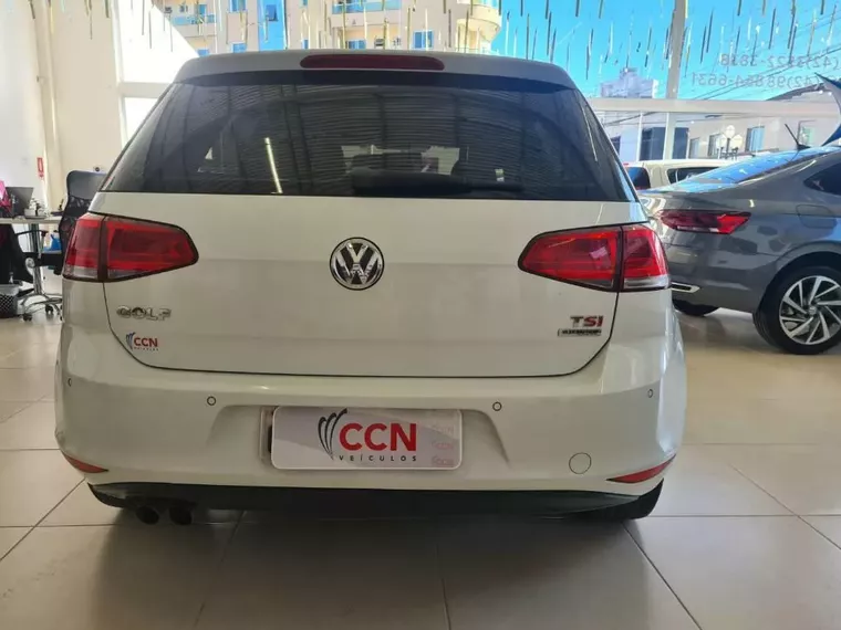 Volkswagen Golf Branco 7