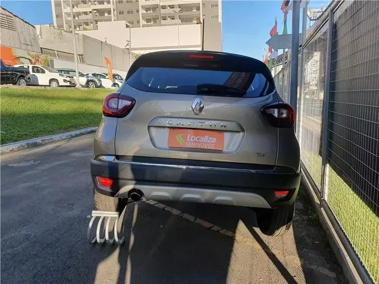 Renault Captur Bronze 9