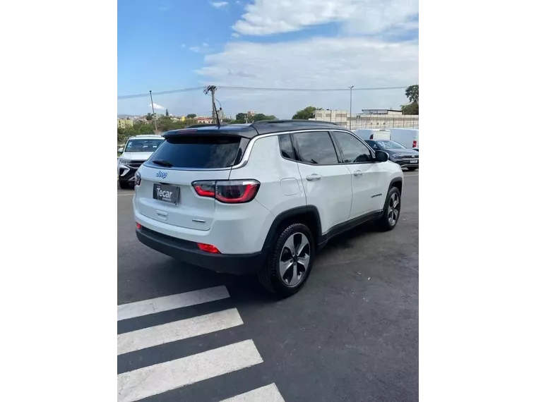 Jeep Compass Branco 10