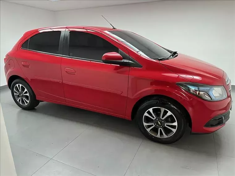 Chevrolet Onix Vermelho 13