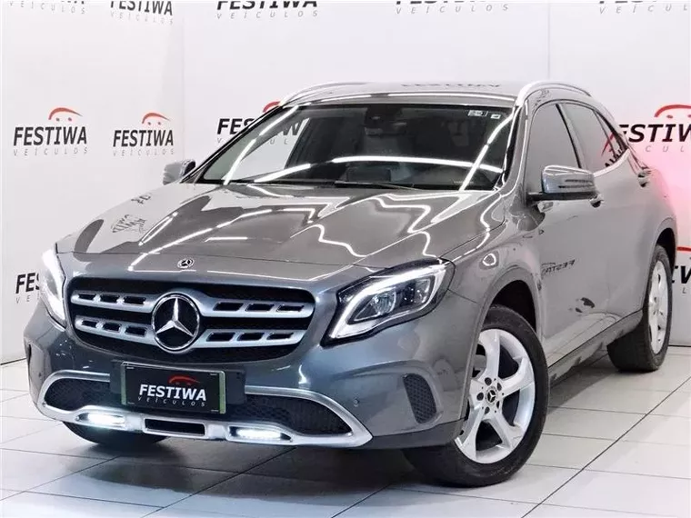 Mercedes-benz GLA 200 Cinza 4