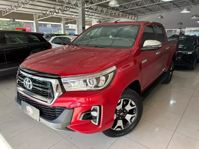 Toyota Hilux Vermelho 1