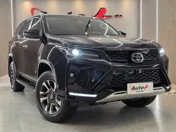 Toyota Hilux SW4