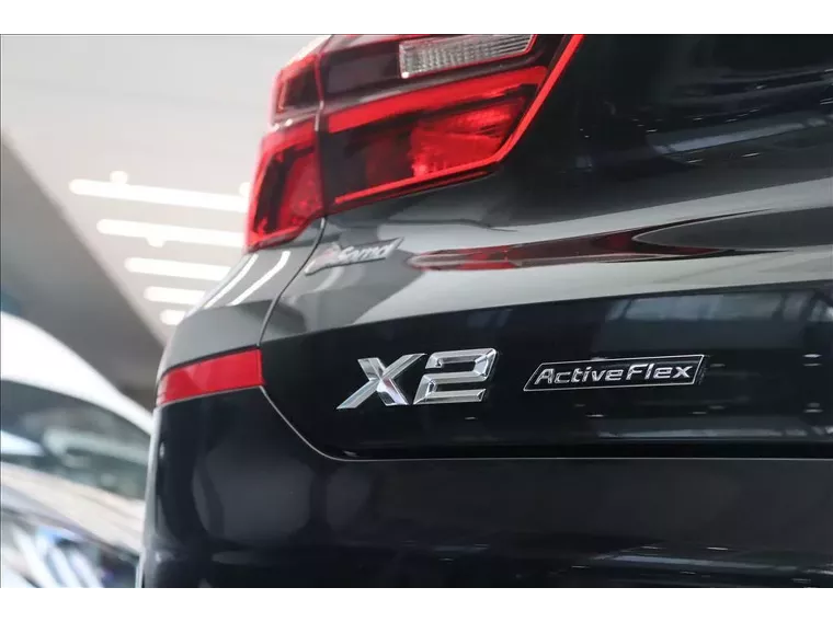 BMW X2 Preto 12