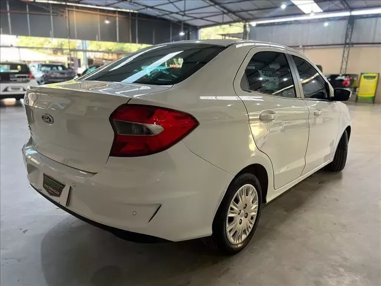 Ford KA Branco 11