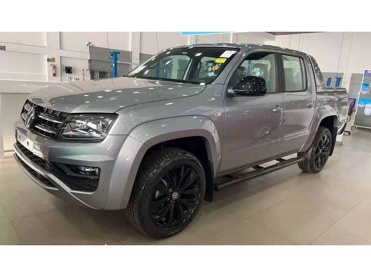 Volkswagen Amarok Cinza 1