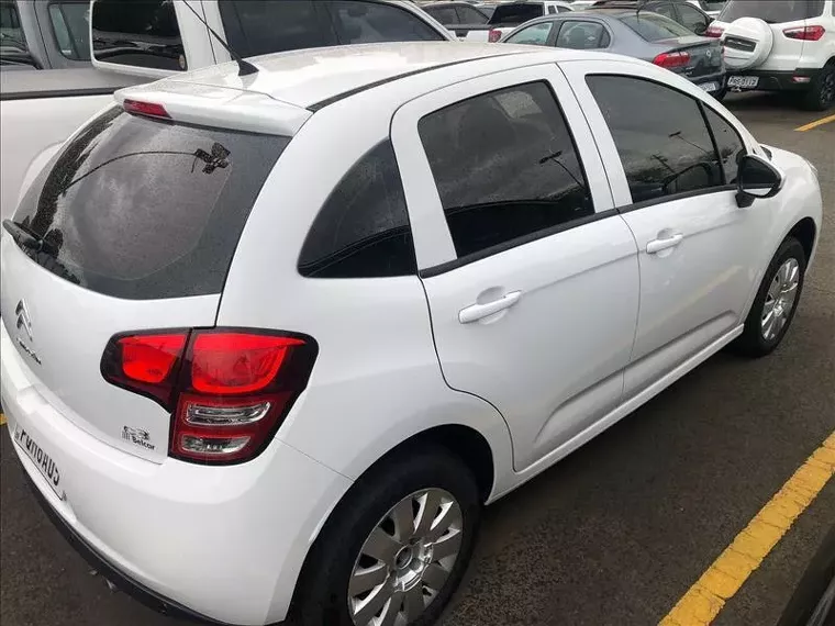 Citroën C3 Branco 13