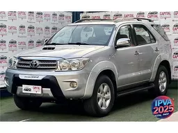 Toyota Hilux SW4