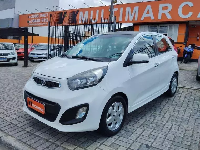 KIA Picanto Branco 13