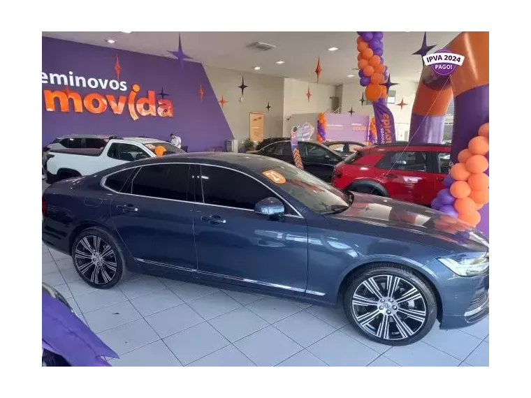 Volvo S90 Azul 4