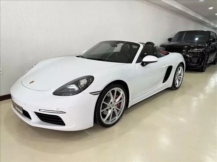 Porsche 718 Branco 4