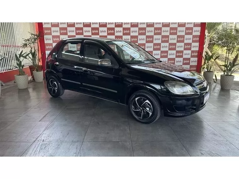 Chevrolet Celta Preto 1