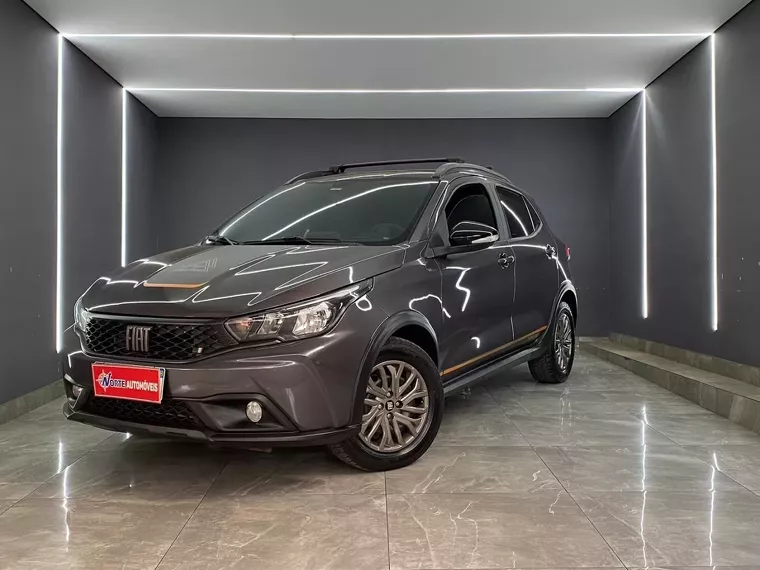 Fiat Argo Cinza 3