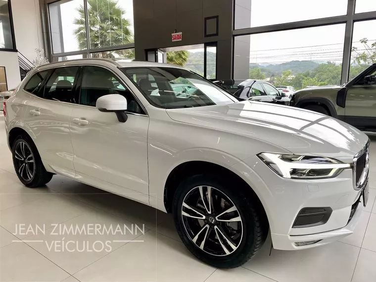 Volvo XC60 Branco 7