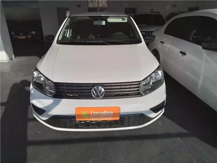 Volkswagen Voyage Branco 1