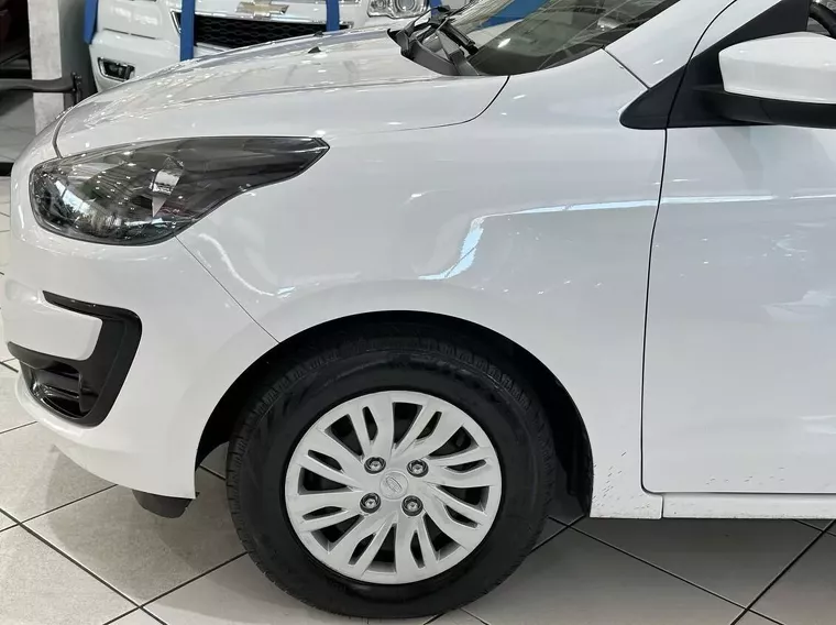 Ford KA Branco 9