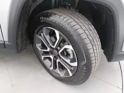 Jeep Commander