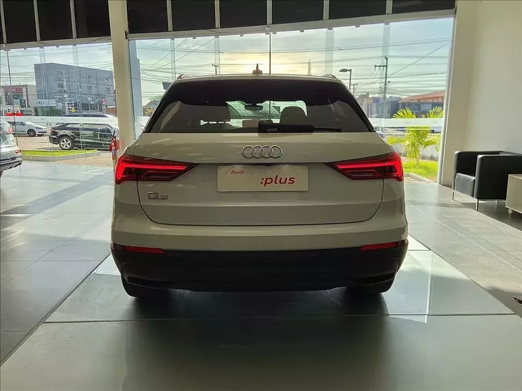 Audi Q3 Branco 5